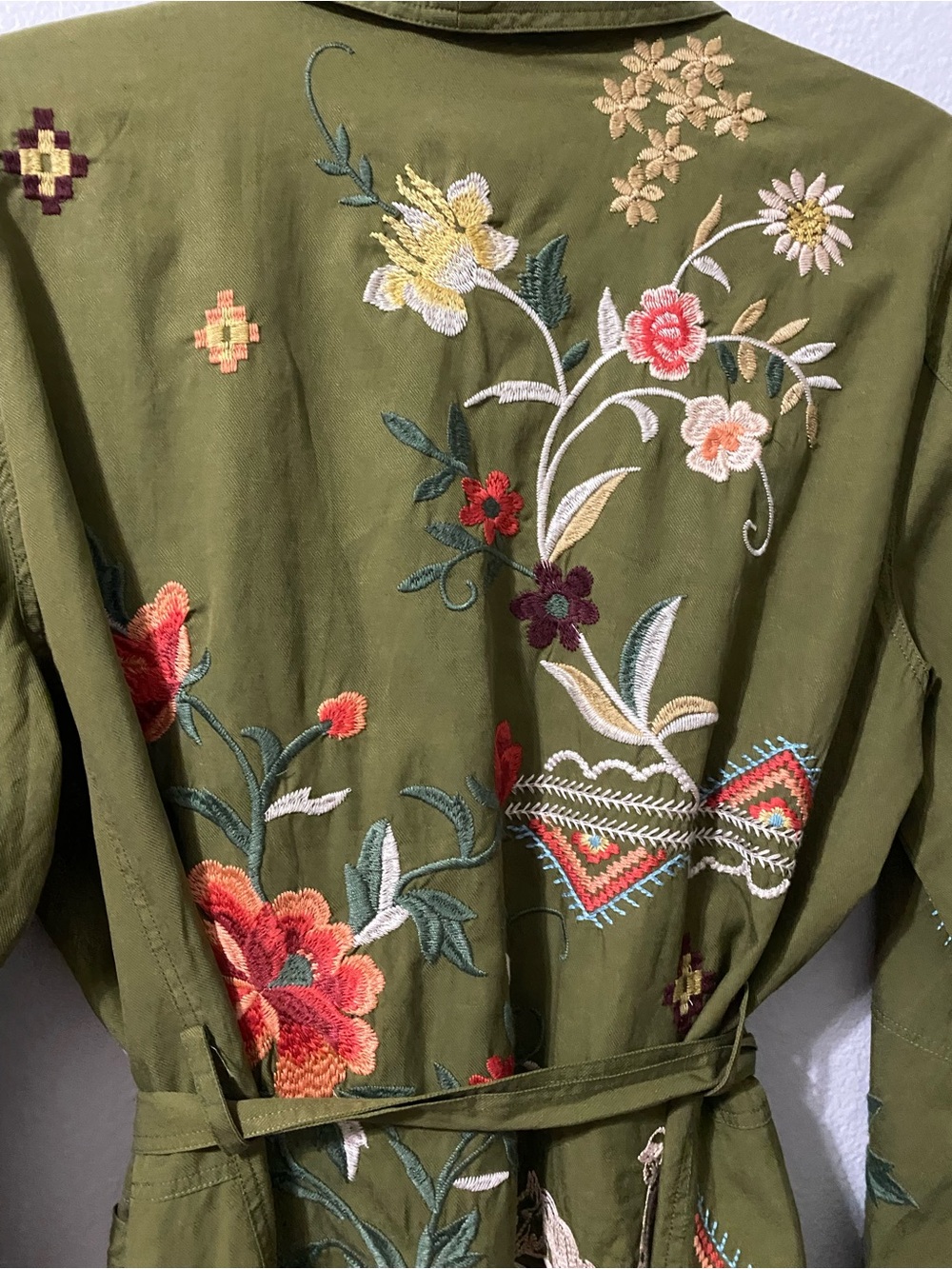 Johnny Was Olive Green Embroidered Floral Jacket - Picture 4 of 6